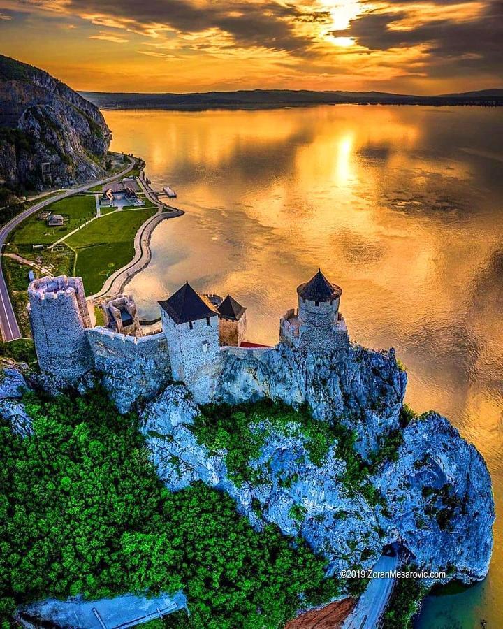 Soba Milojkovic Apartment Golubac Luaran gambar